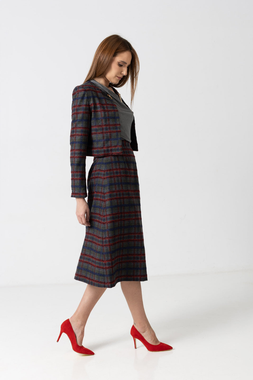 Load image into Gallery viewer, Midi white taffeta skirt