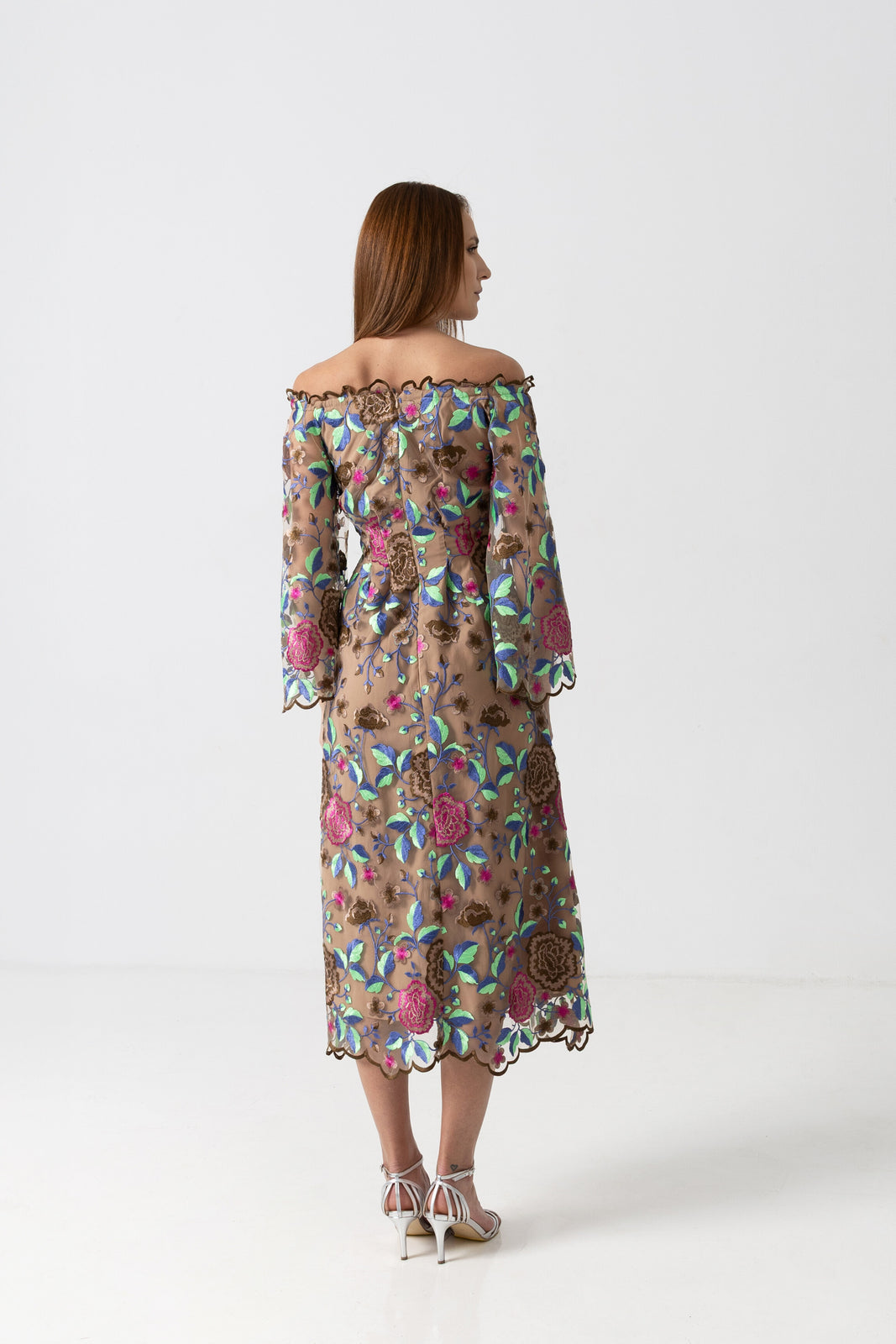 Load image into Gallery viewer, Dusty pink midi dress with cut-out shoulders