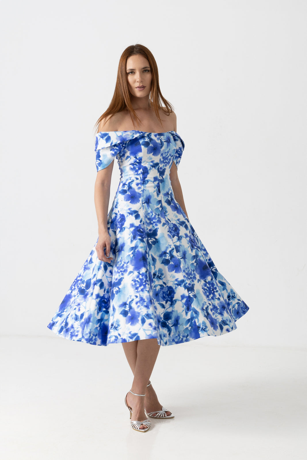 Load image into Gallery viewer, Dusty pink midi dress with cut-out shoulders