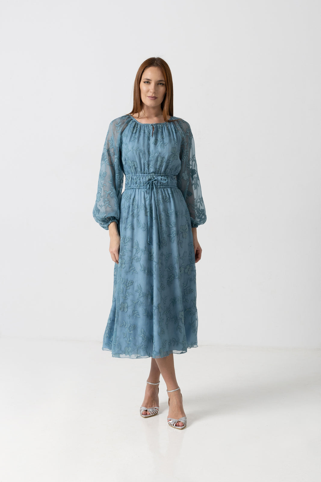 Load image into Gallery viewer, Dusty pink midi dress with cut-out shoulders