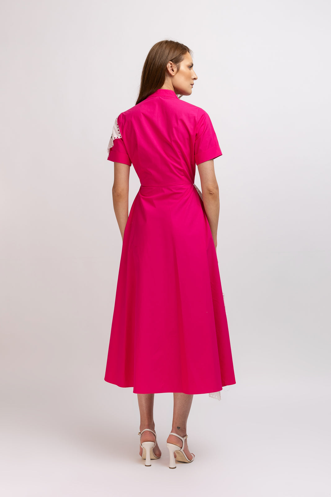 Incarca imaginea in galerie, Rochie camasa din bumbac fucsia cu panou brodat