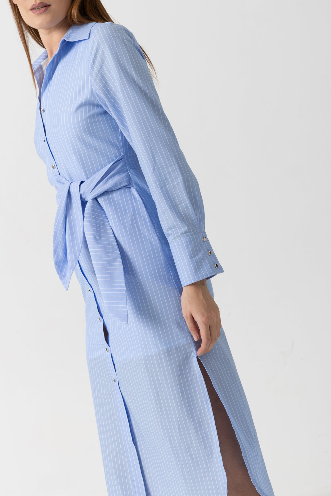 Load image into Gallery viewer, Dusty pink midi dress with cut-out shoulders