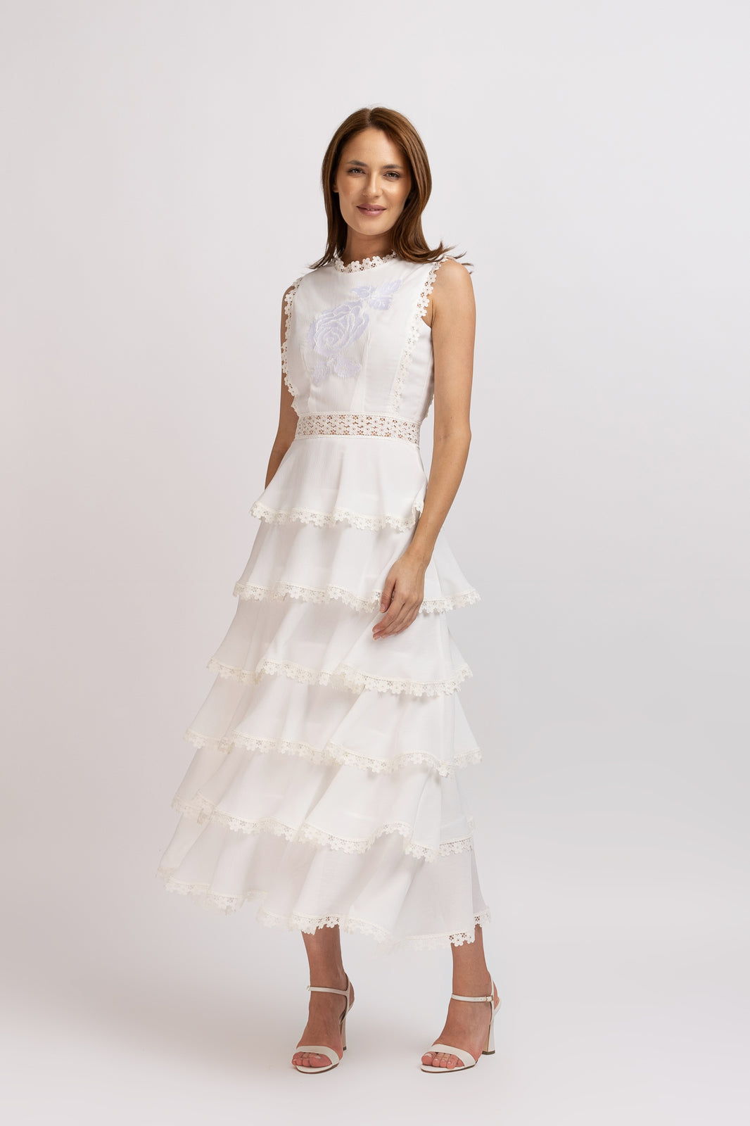 Load image into Gallery viewer, White viscose dress with frills and embroidered bust