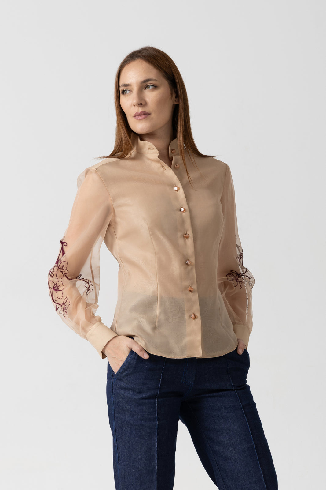 Load image into Gallery viewer, Organza shirt with ivory natural silk and floral embroidery