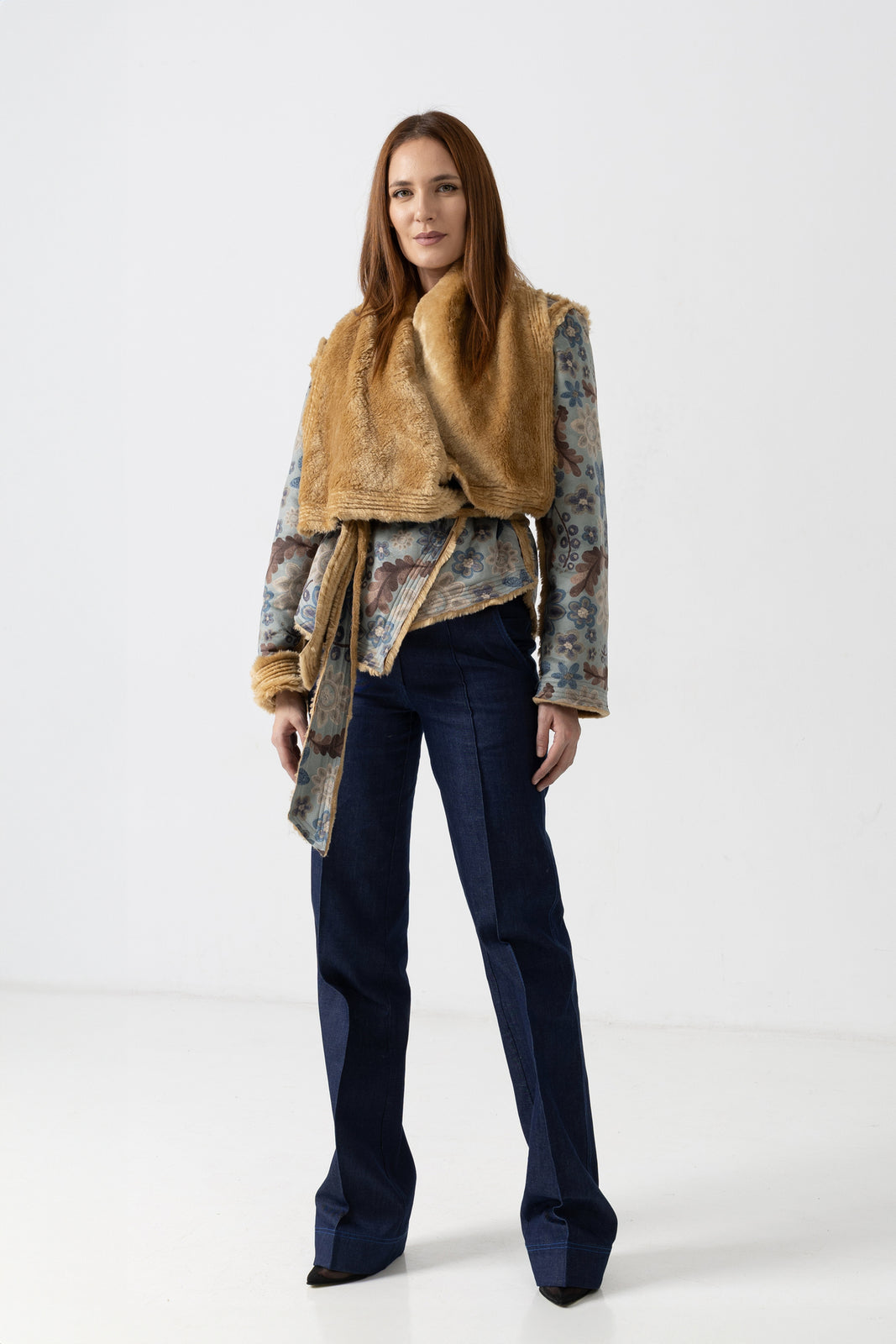 Load image into Gallery viewer, Short skirt woven in a warp