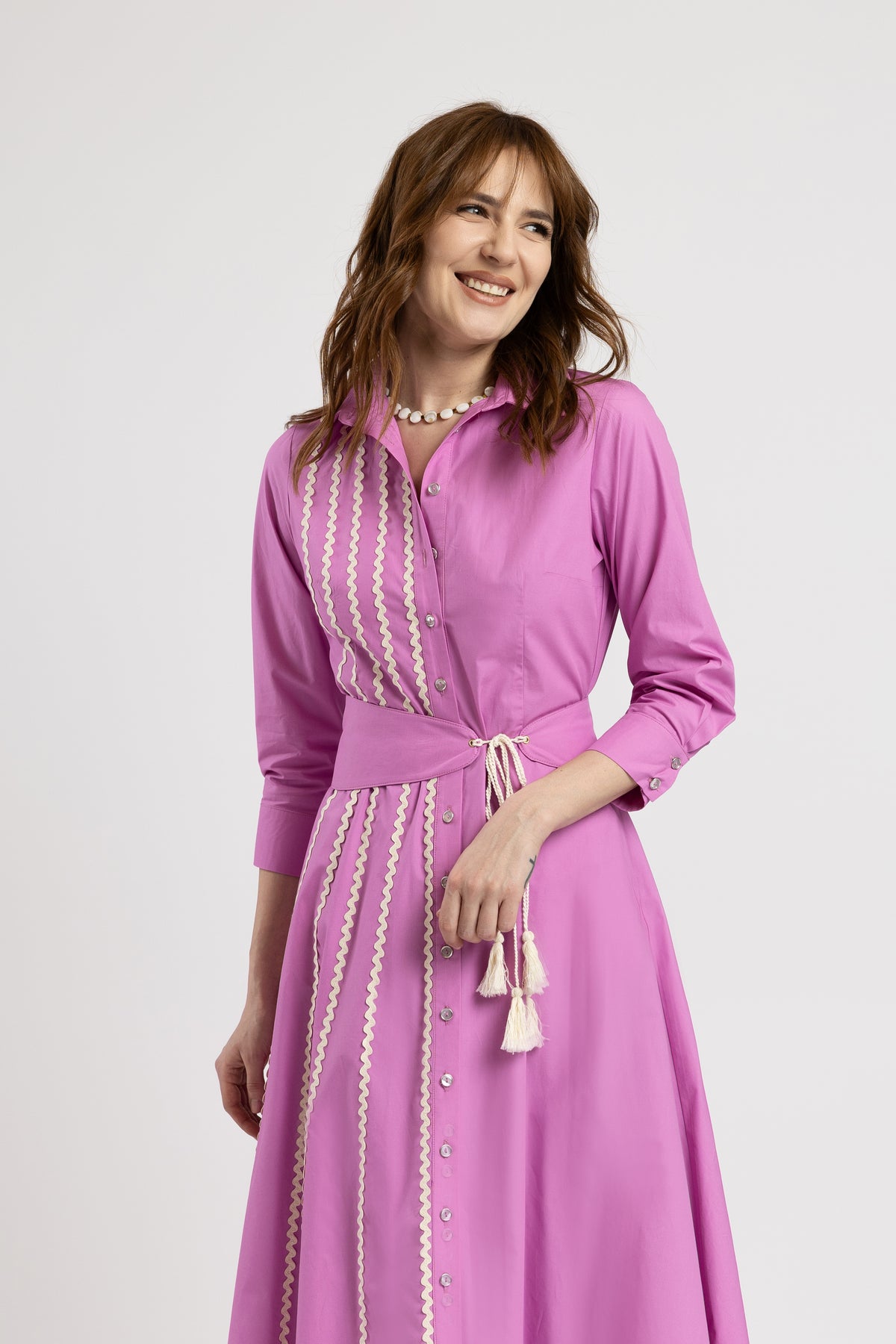 Rochie camasa roz cu aplicatii macrame