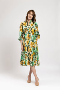 Rochie camasa tip tunica cu imprimeu floral si maneci bufante
