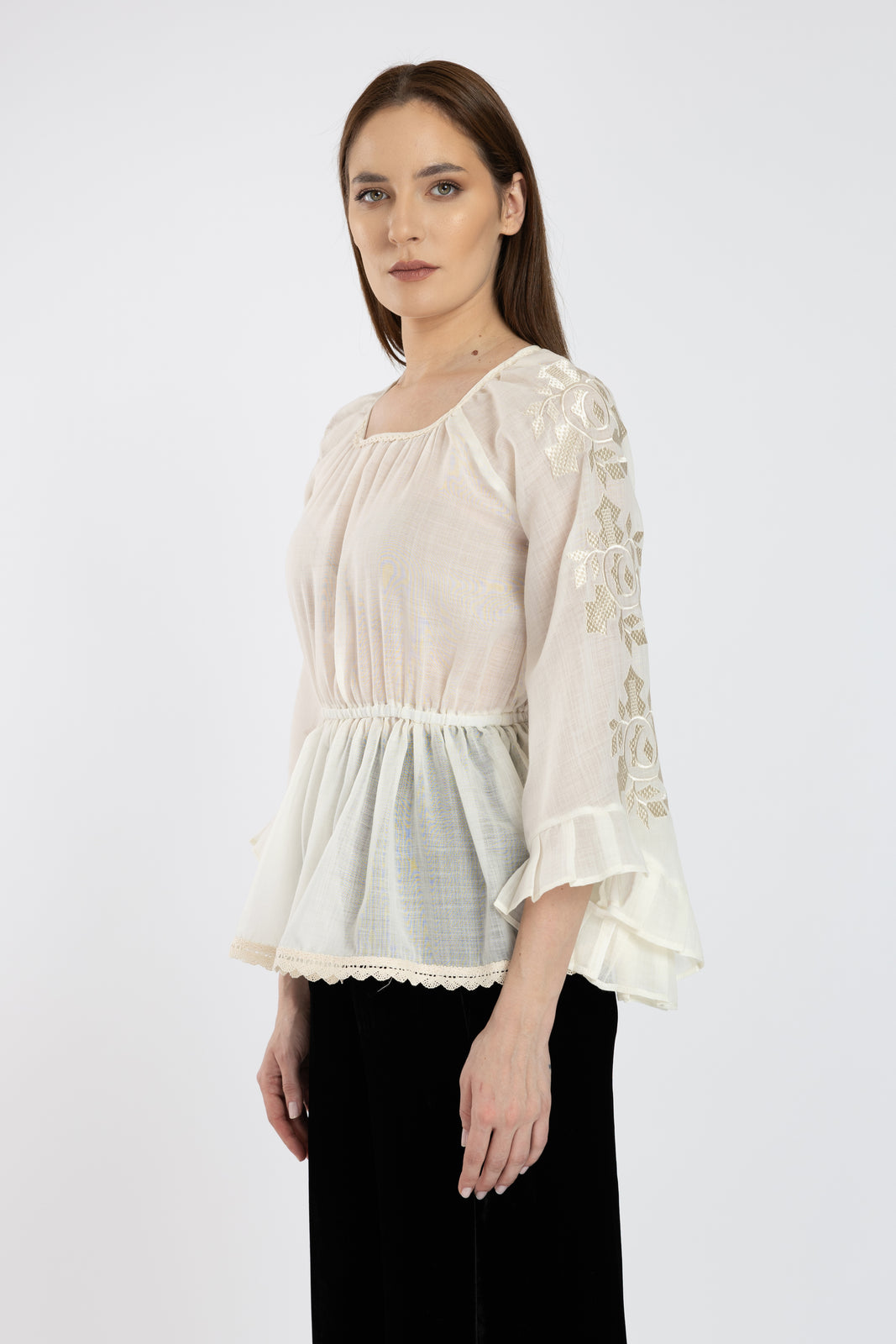 Load image into Gallery viewer, Ivory merino blouse with floral embroidery