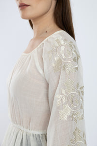 Ivory merino blouse with floral embroidery