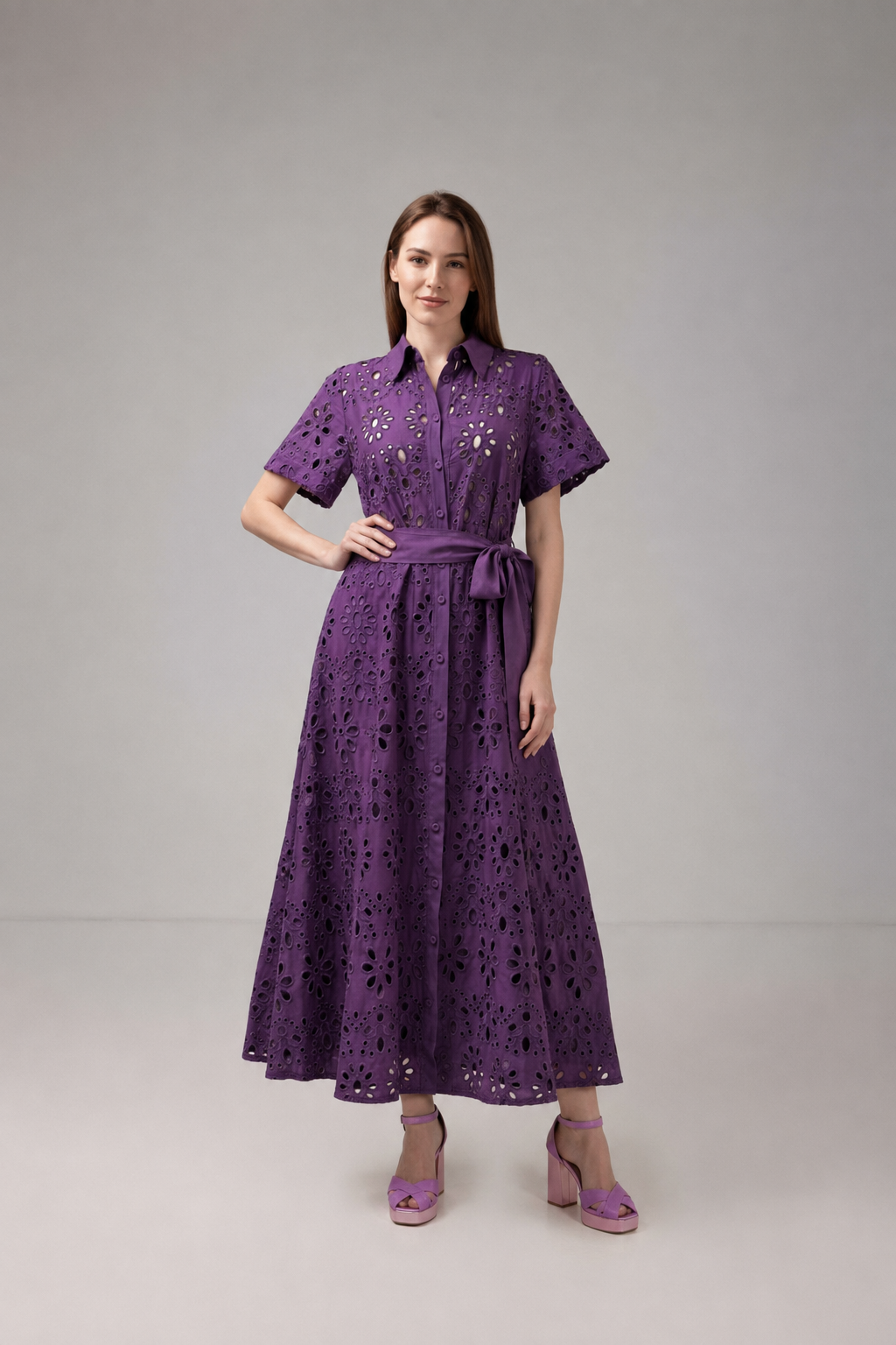 Incarca imaginea in galerie, Rochie Cămașă Lungă Mov cu Broderie Decupată