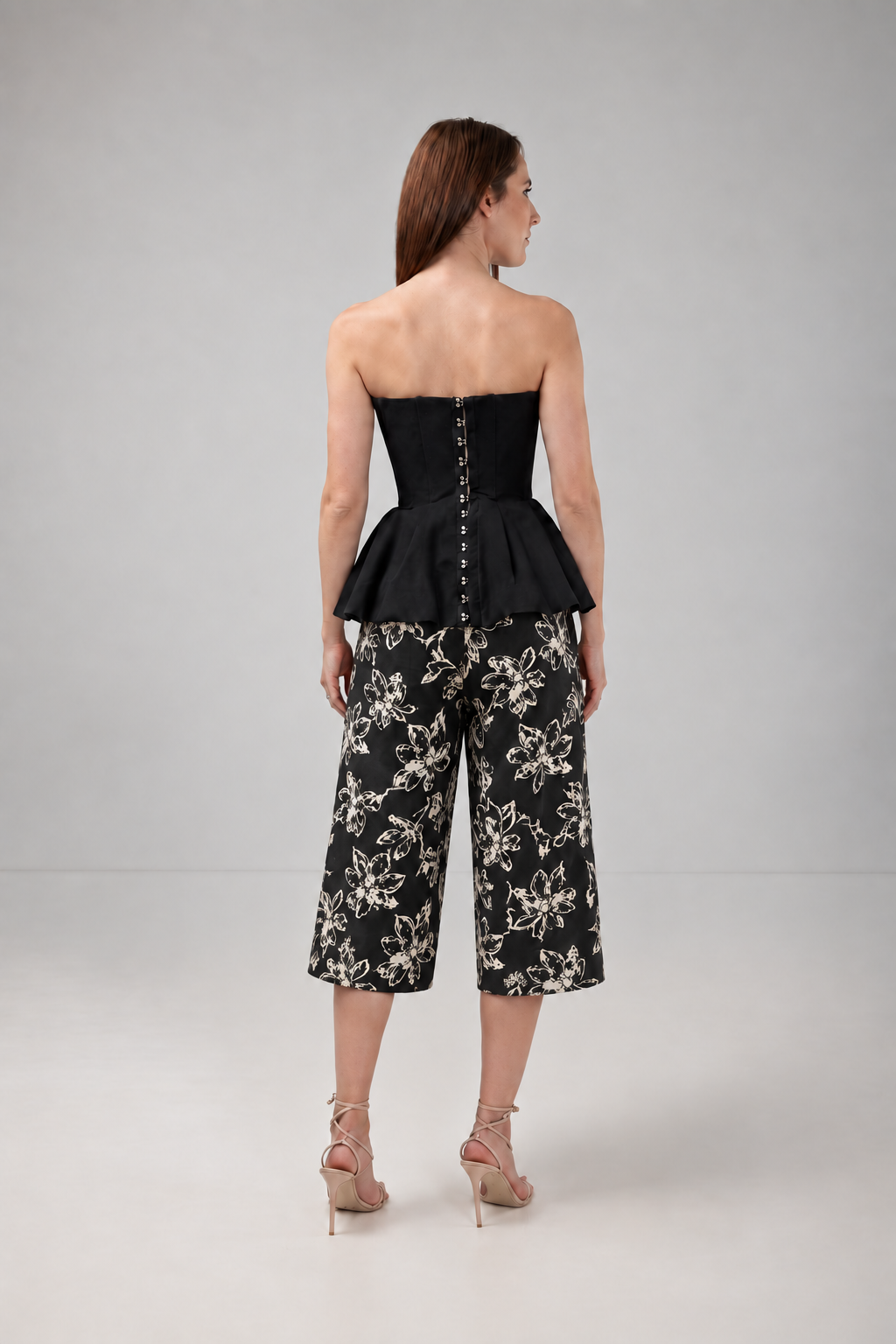 Load image into Gallery viewer, Yellow midi pleated skirt with elastic band