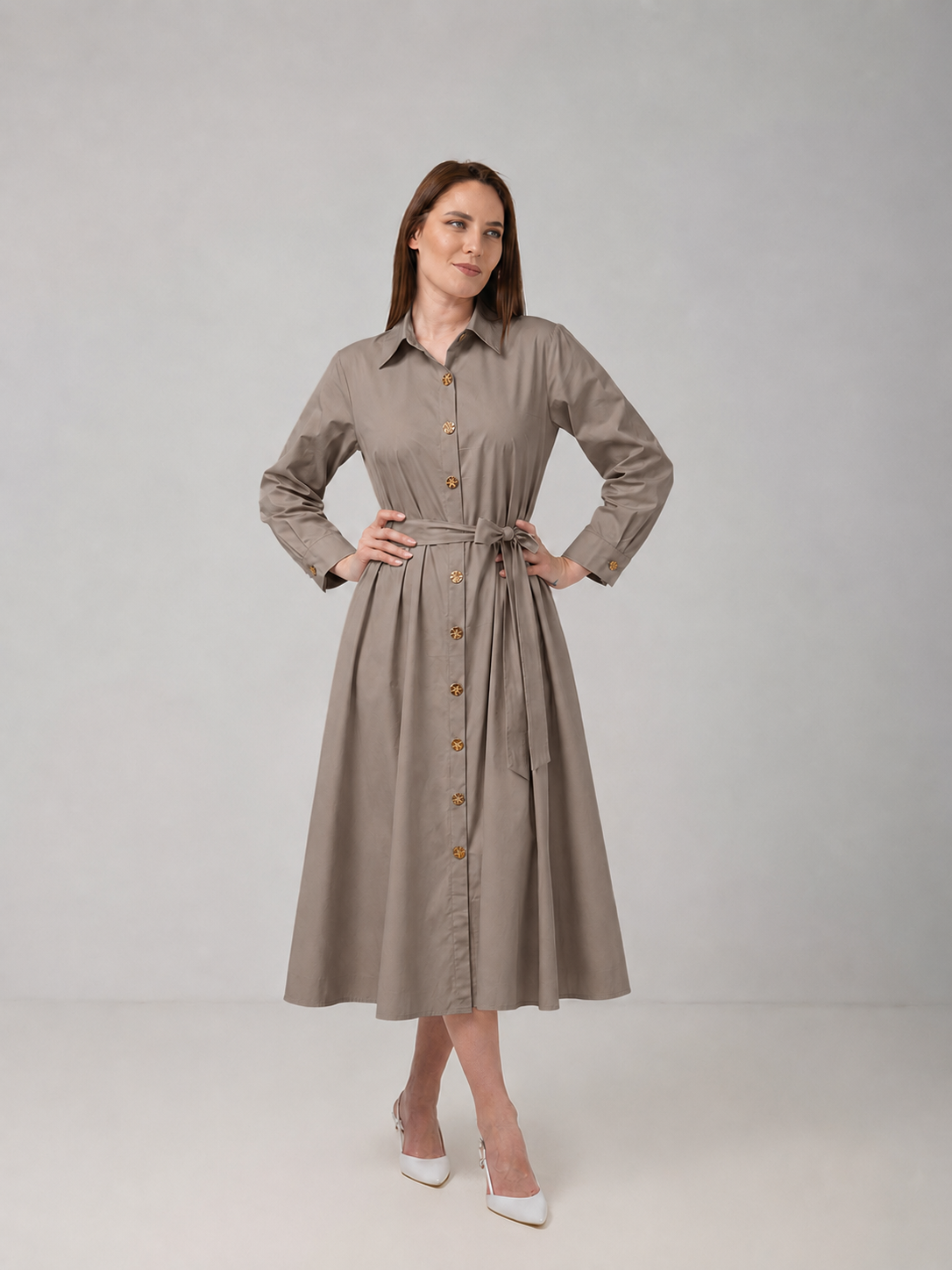 Load image into Gallery viewer, Dark green cotton shirt dress with macrame applications