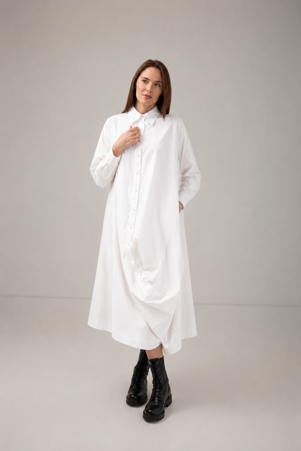 Load image into Gallery viewer, Midi dress in printed viscose and macrame appliqué