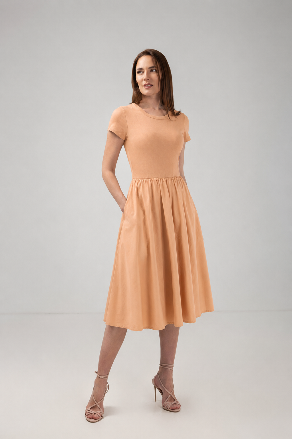 Incarca imaginea in galerie, Rochie Midi Cu Bust Din Jerse Și Fustă Amplă Din Bumbac