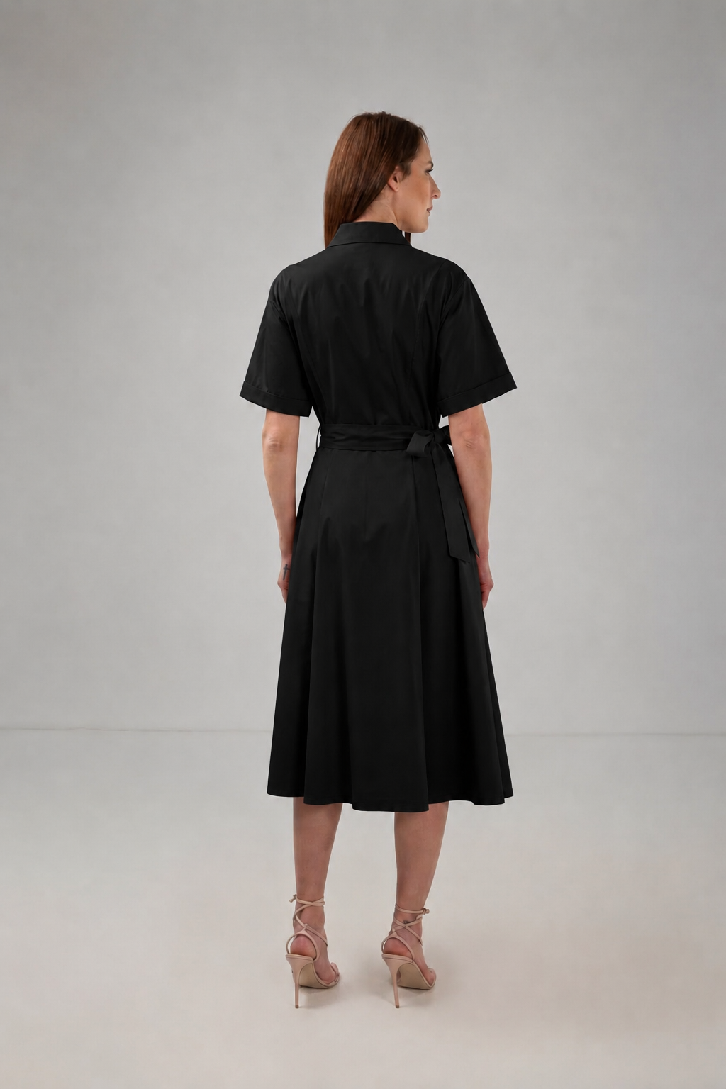 Load image into Gallery viewer, Dark green cotton shirt dress with macrame applications