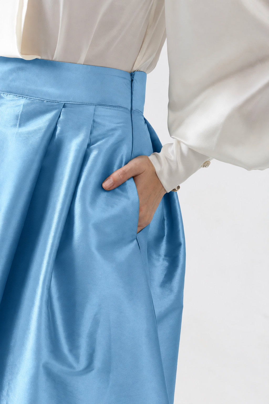 Incarca imaginea in galerie, Fustă Midi din Tafta Bleu Ciel