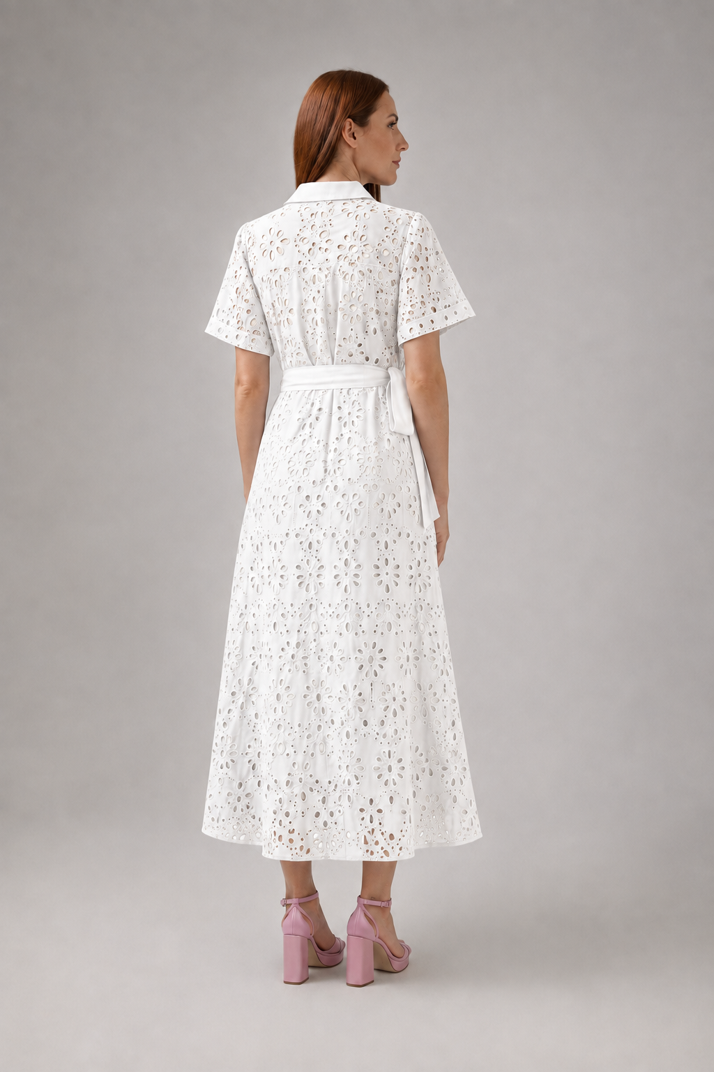 Incarca imaginea in galerie, Rochie Cămașă Lungă Albă cu Broderie Decupată