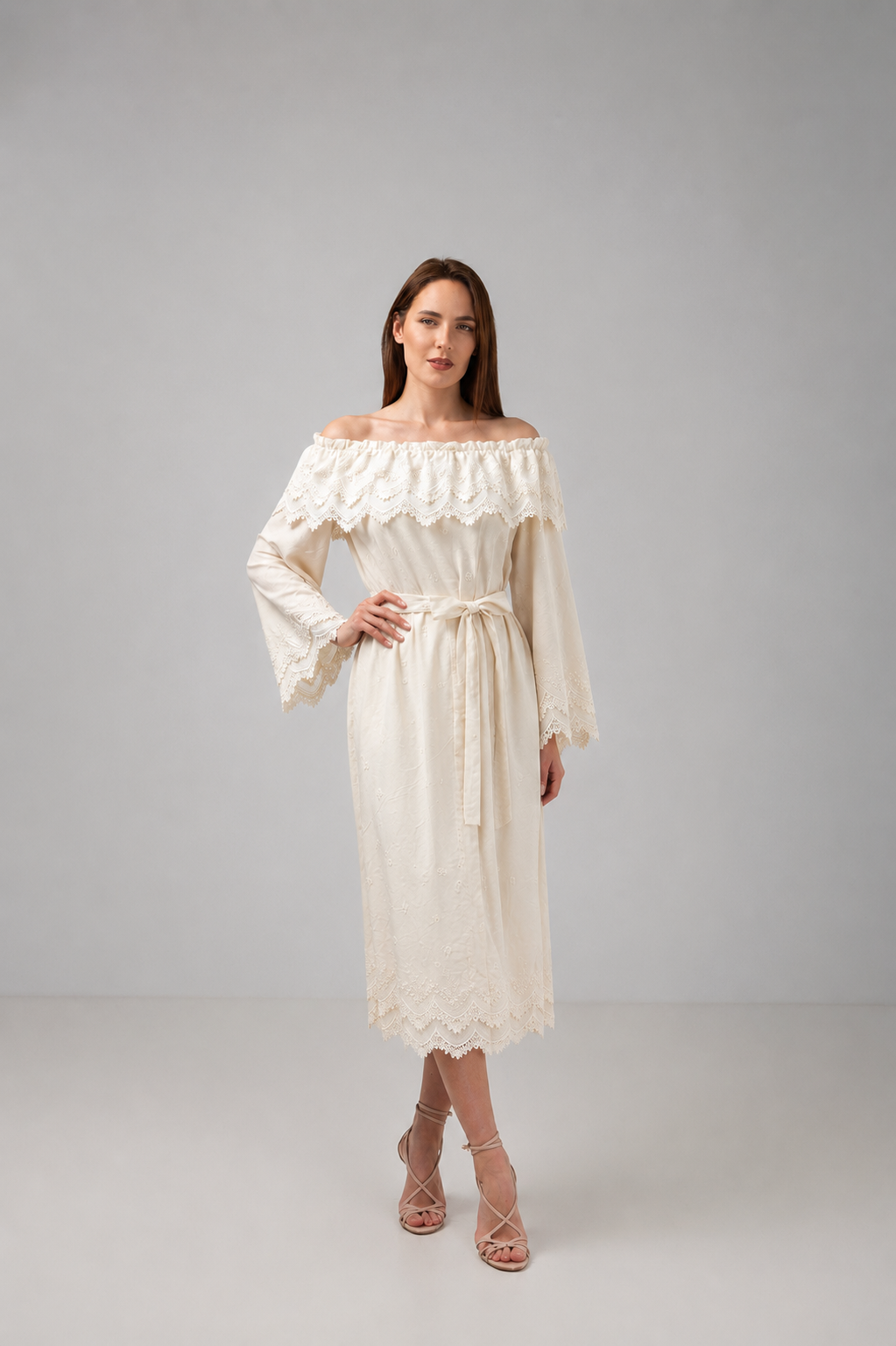 Load image into Gallery viewer, Dark green cotton shirt dress with macrame applications