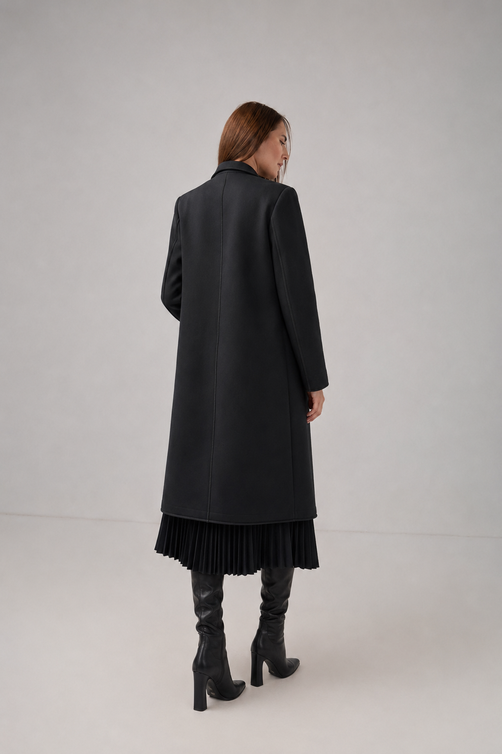 Load image into Gallery viewer, Midi dress in printed viscose and macrame appliqué