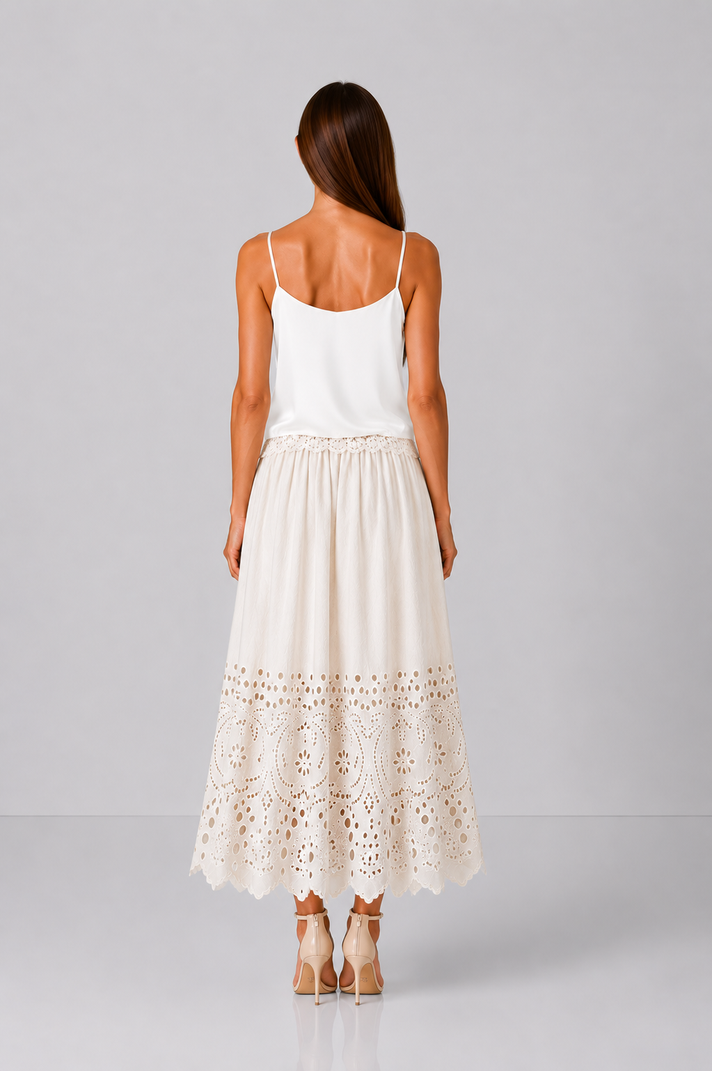 Incarca imaginea in galerie, Fustă Midi Ivory cu Broderie Spartă