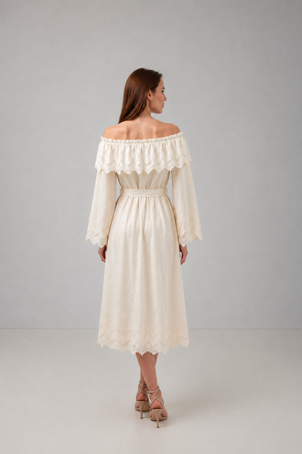 Load image into Gallery viewer, Dark green cotton shirt dress with macrame applications