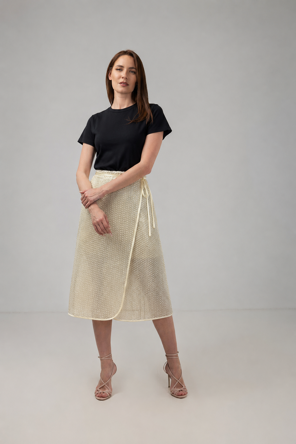 Load image into Gallery viewer, Yellow midi pleated skirt with elastic band