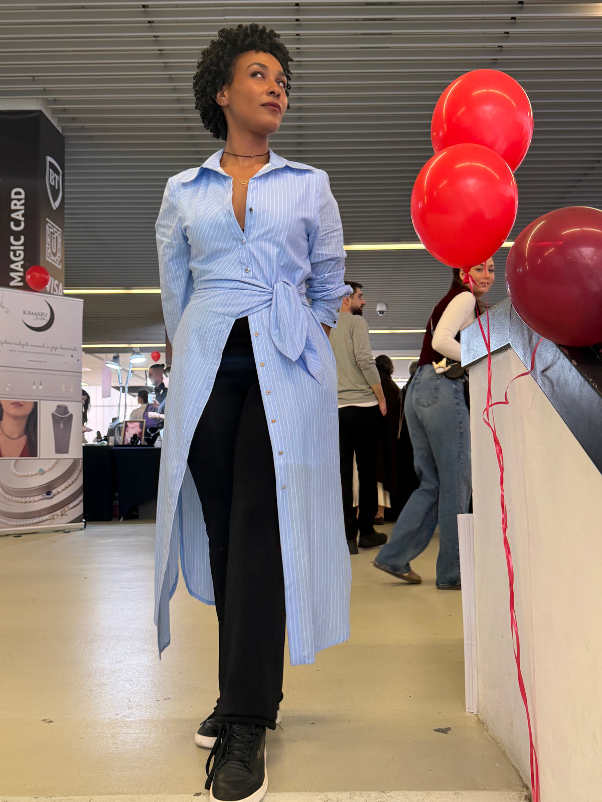 Load image into Gallery viewer, Dusty pink midi dress with cut-out shoulders