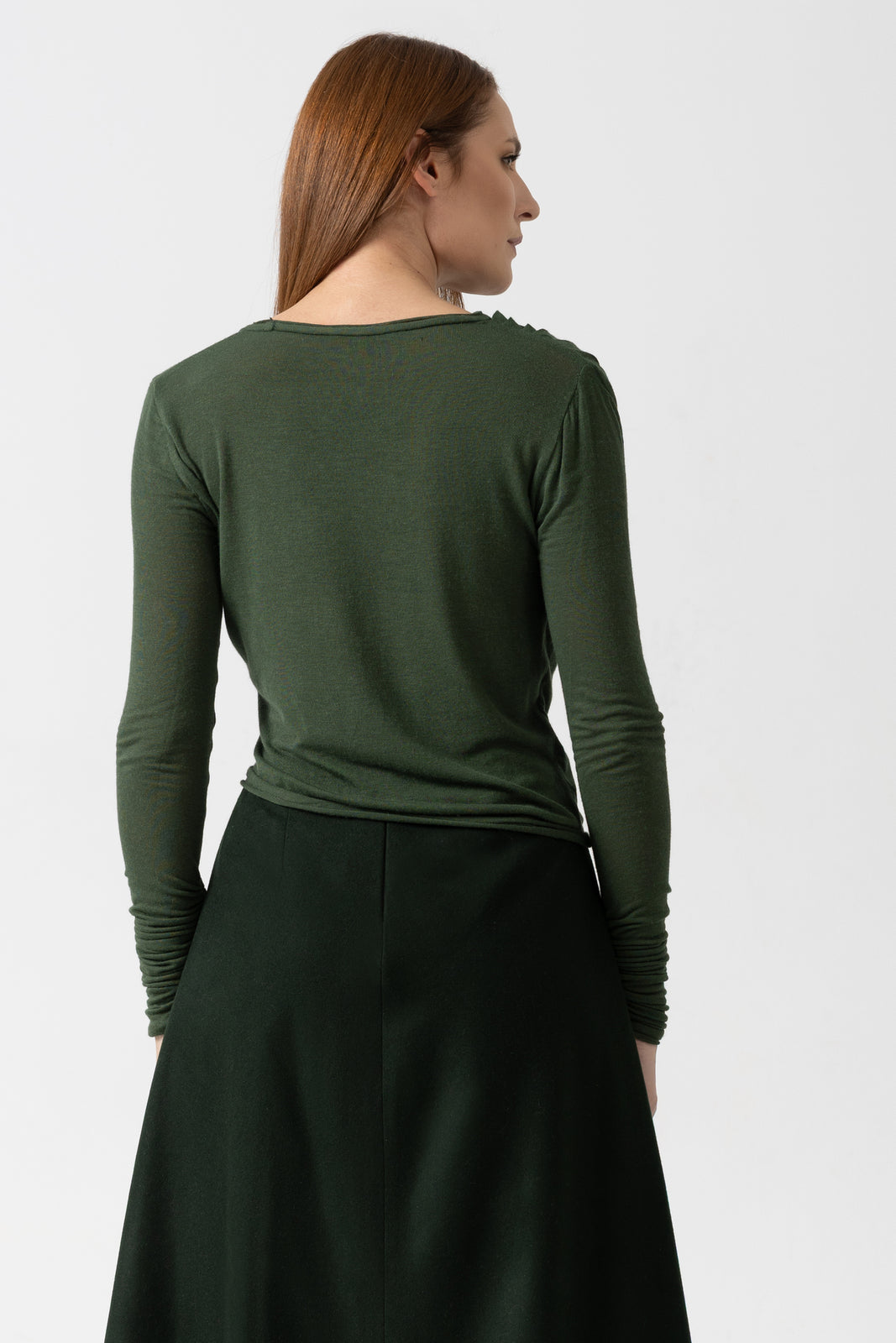 Load image into Gallery viewer, Organza shirt with ivory natural silk and floral embroidery