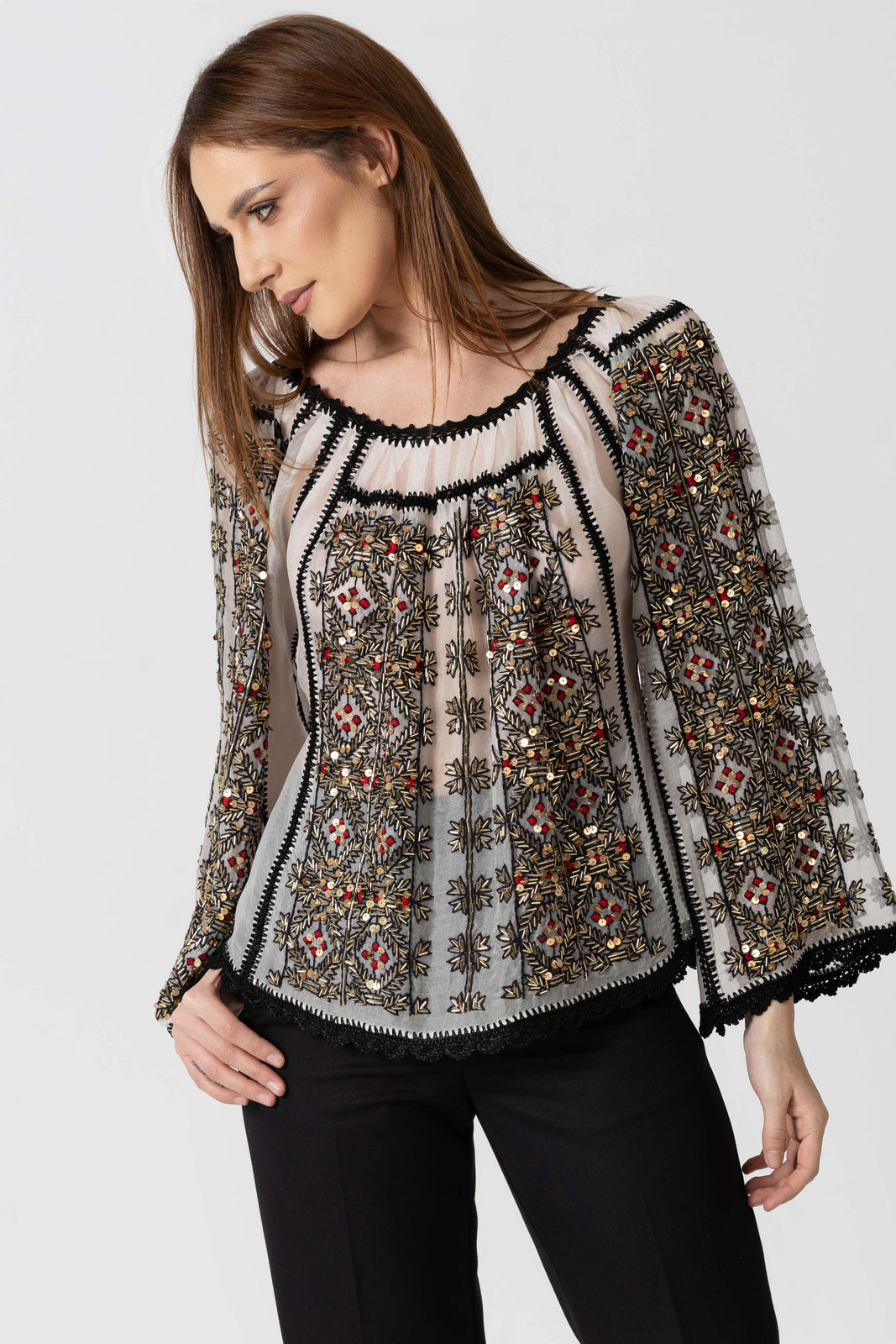 Incarca imaginea in galerie, Bluza tip ie cu margele cusute manual pe organza