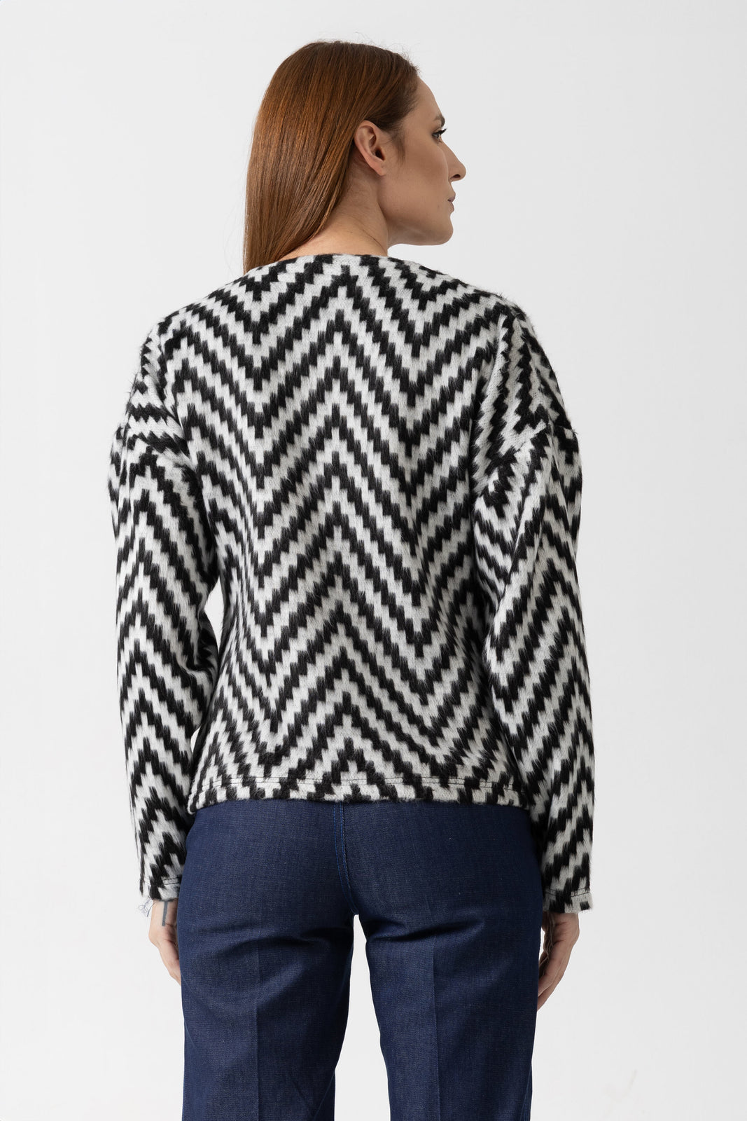 Incarca imaginea in galerie, Cardigan din stofă cu motive geometrice alb/negru