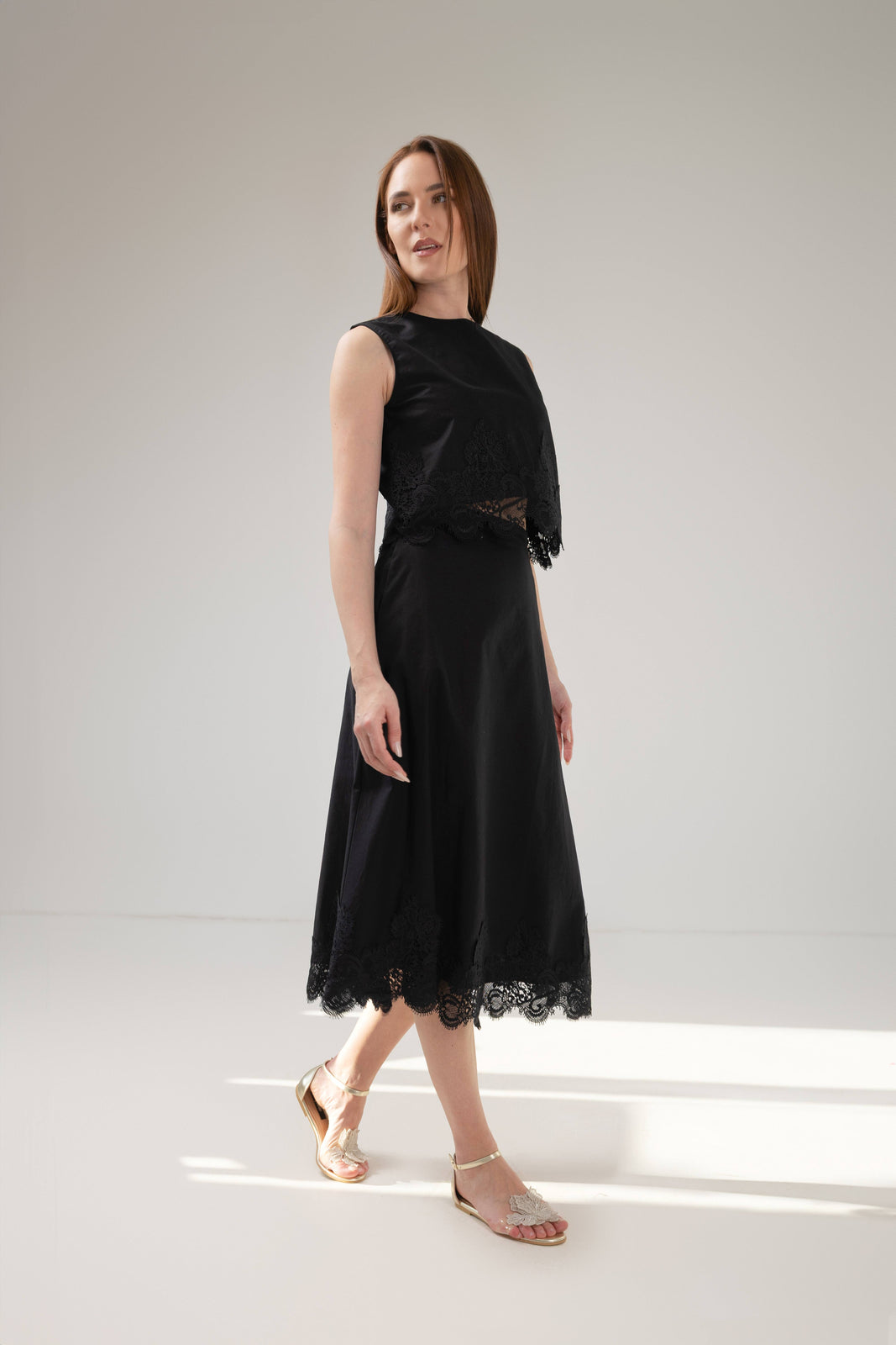 Incarca imaginea in galerie, Compleu premium negru cu dantelă couture și croială fluidă