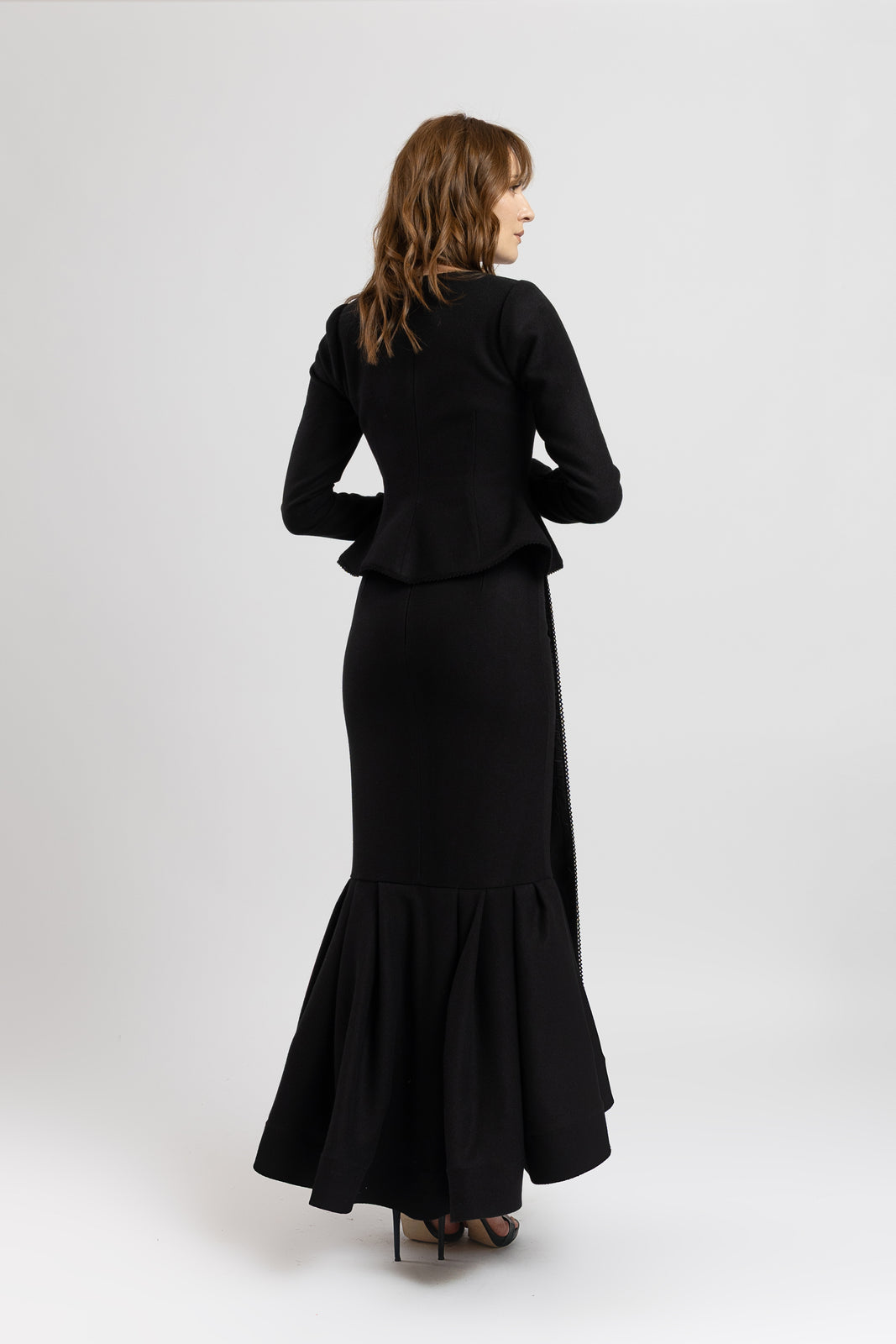 Load image into Gallery viewer, Woolen suit with &quot;Tree of Life&quot; embroidery