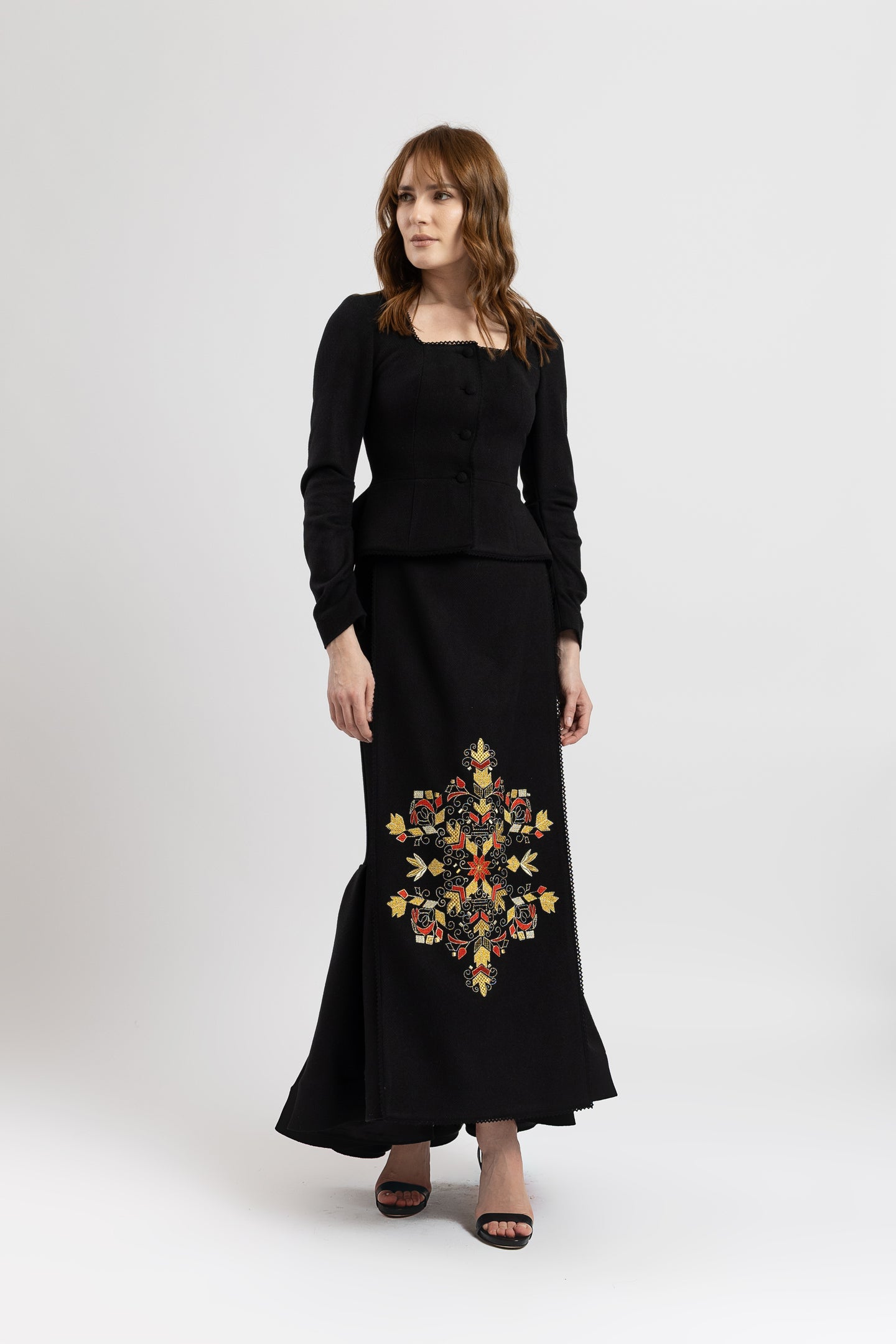 Woolen suit with 
