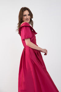 Elegant fuchsia taffeta midi dress with cut-out shoulders