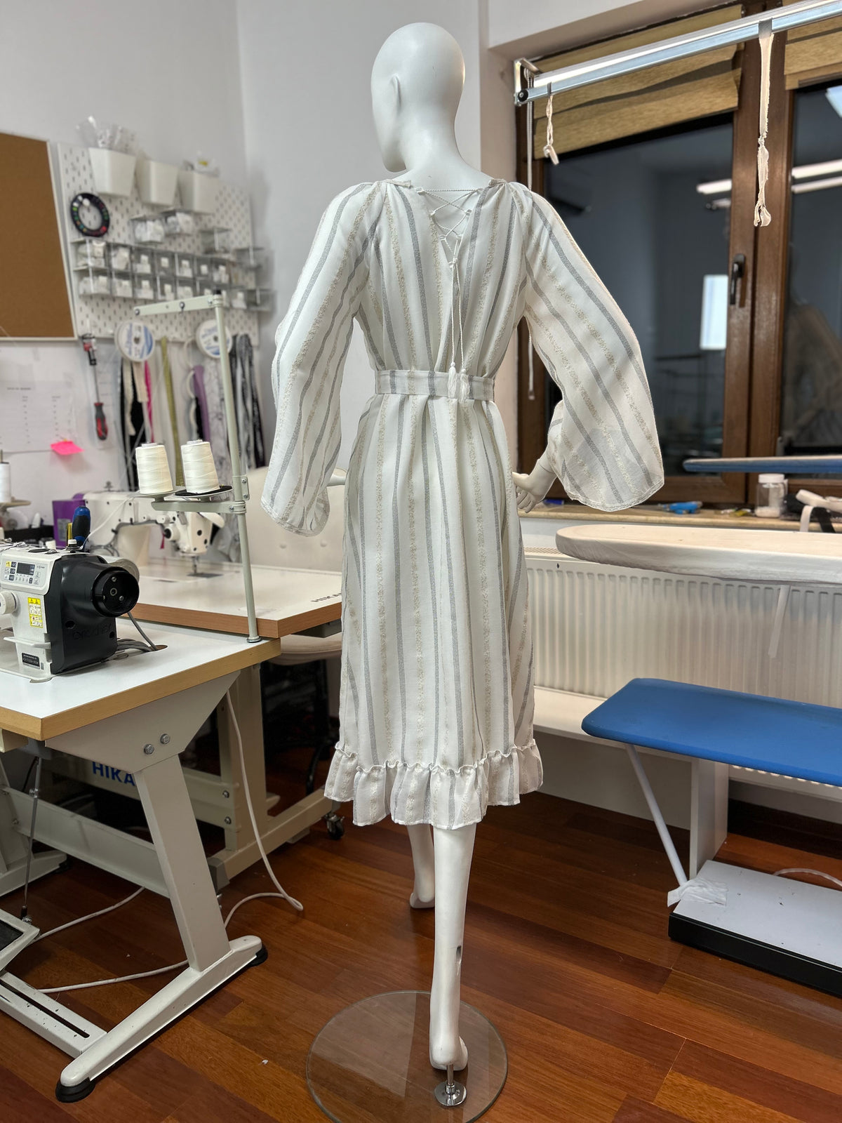 Load image into Gallery viewer, Viscose type dress