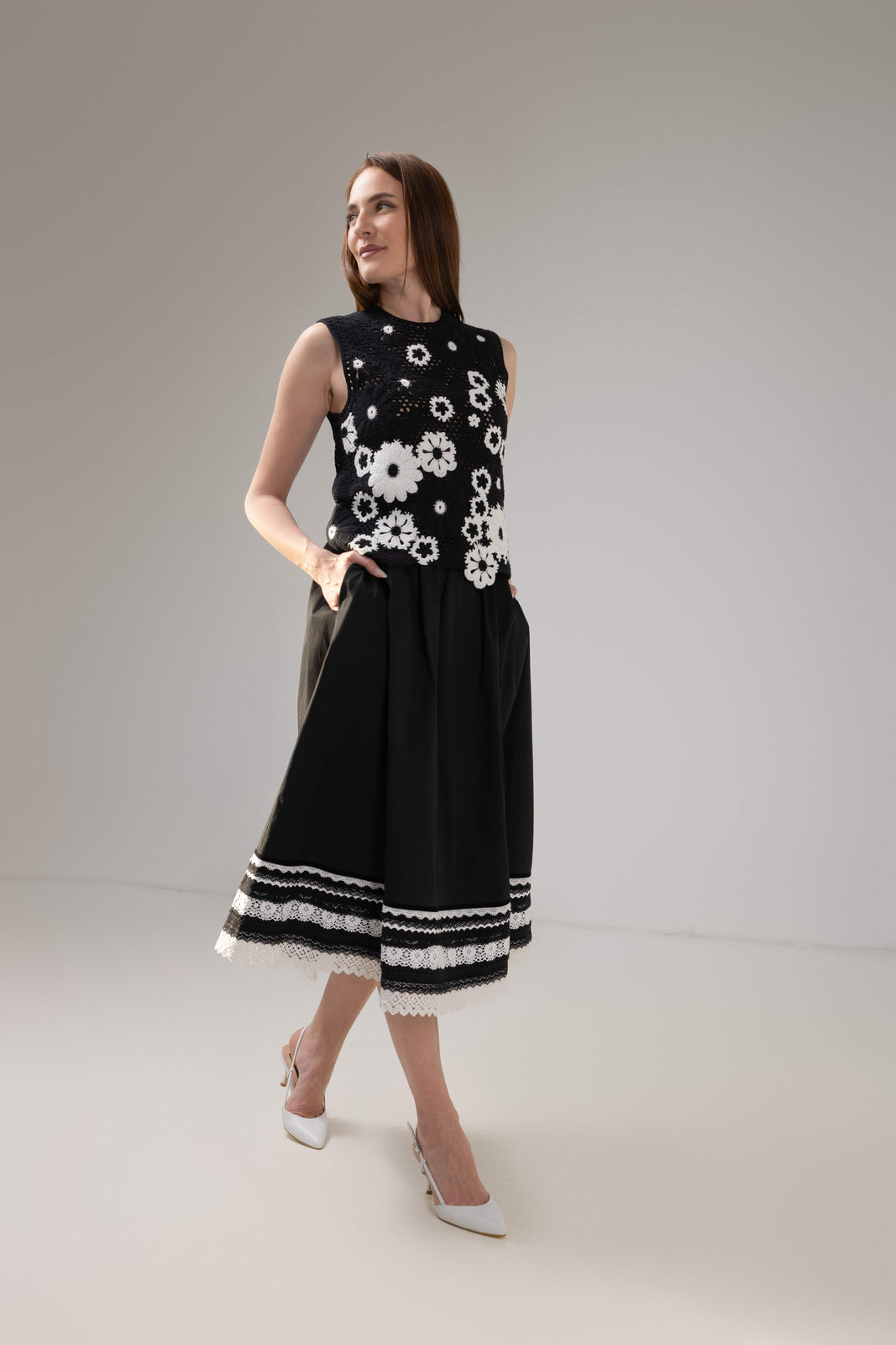 Load image into Gallery viewer, Yellow midi pleated skirt with elastic band