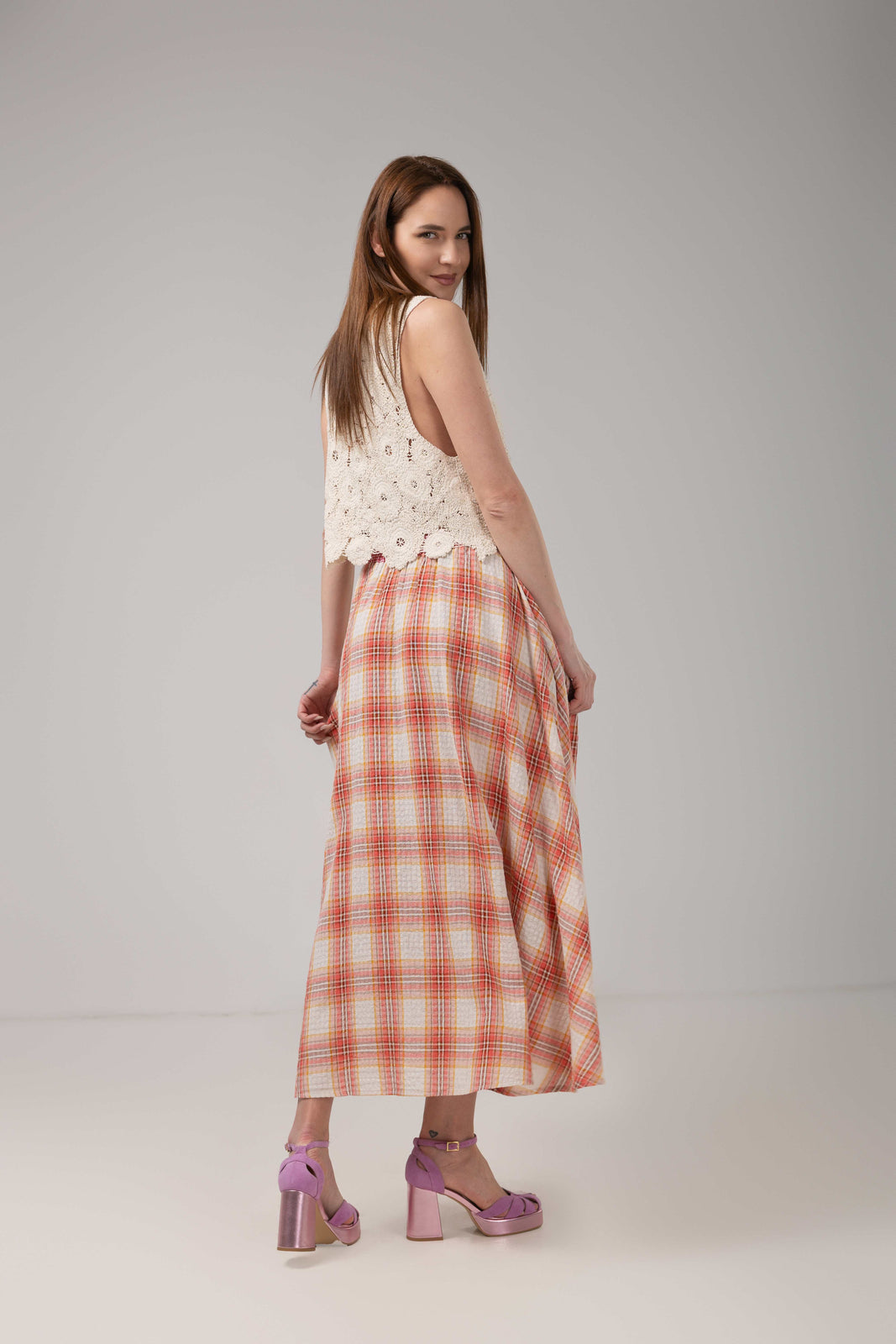 Load image into Gallery viewer, Yellow midi pleated skirt with elastic band
