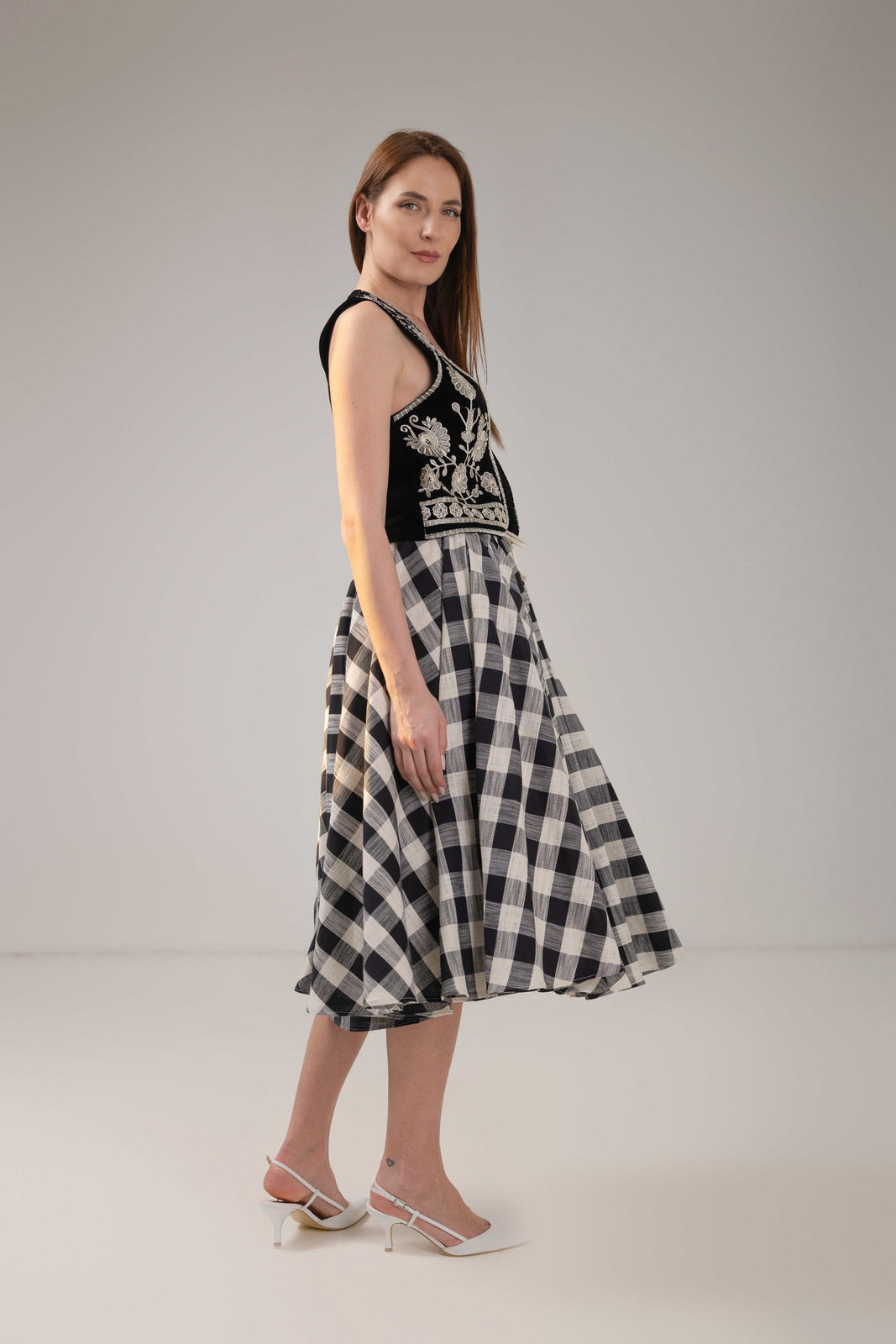 Load image into Gallery viewer, Yellow midi pleated skirt with elastic band