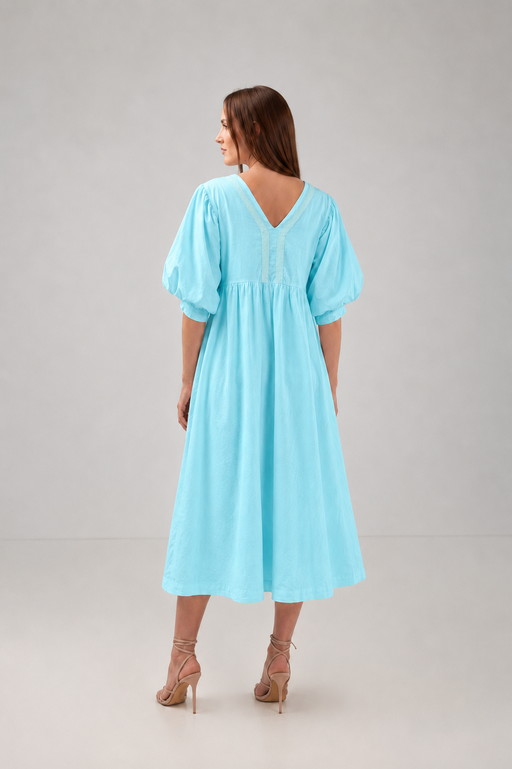 Incarca imaginea in galerie, Rochie Midi Bleu Aqua cu Mâneci Bufante și Inserții din Dantelă de Bumbac