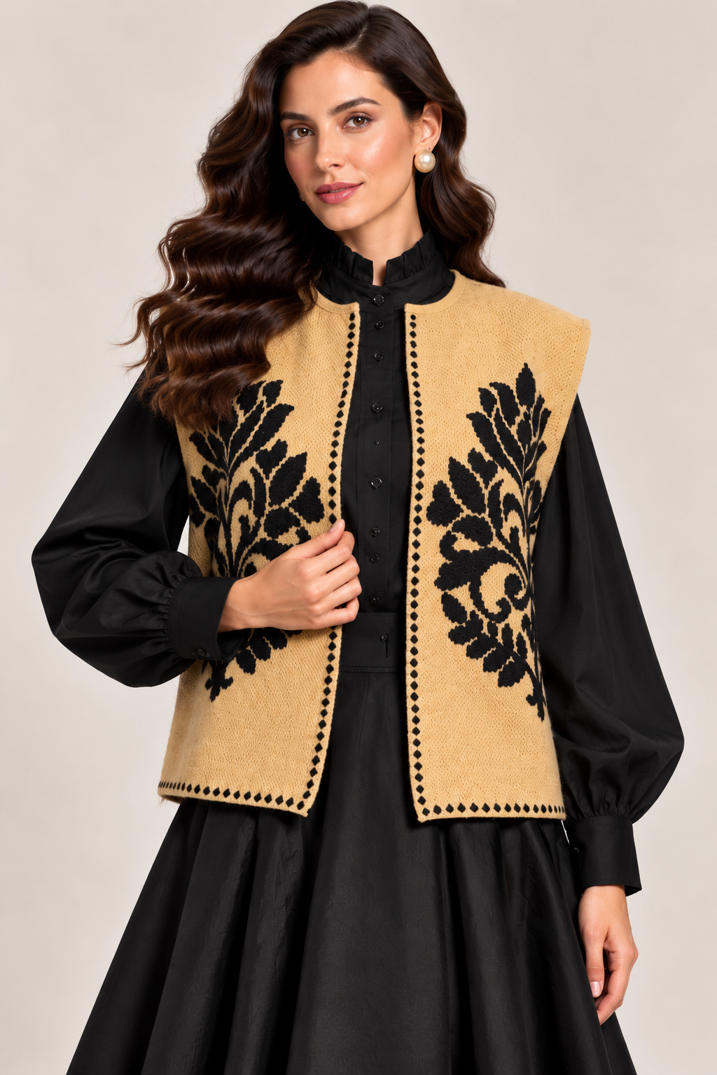 Load image into Gallery viewer, Ecru wool midi jacket with "Tree of Life" embroidery