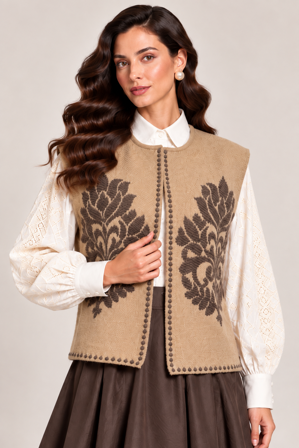 Load image into Gallery viewer, Ecru wool midi jacket with "Tree of Life" embroidery