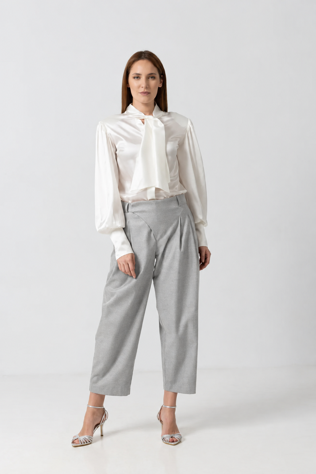 Load image into Gallery viewer, Midi white taffeta skirt