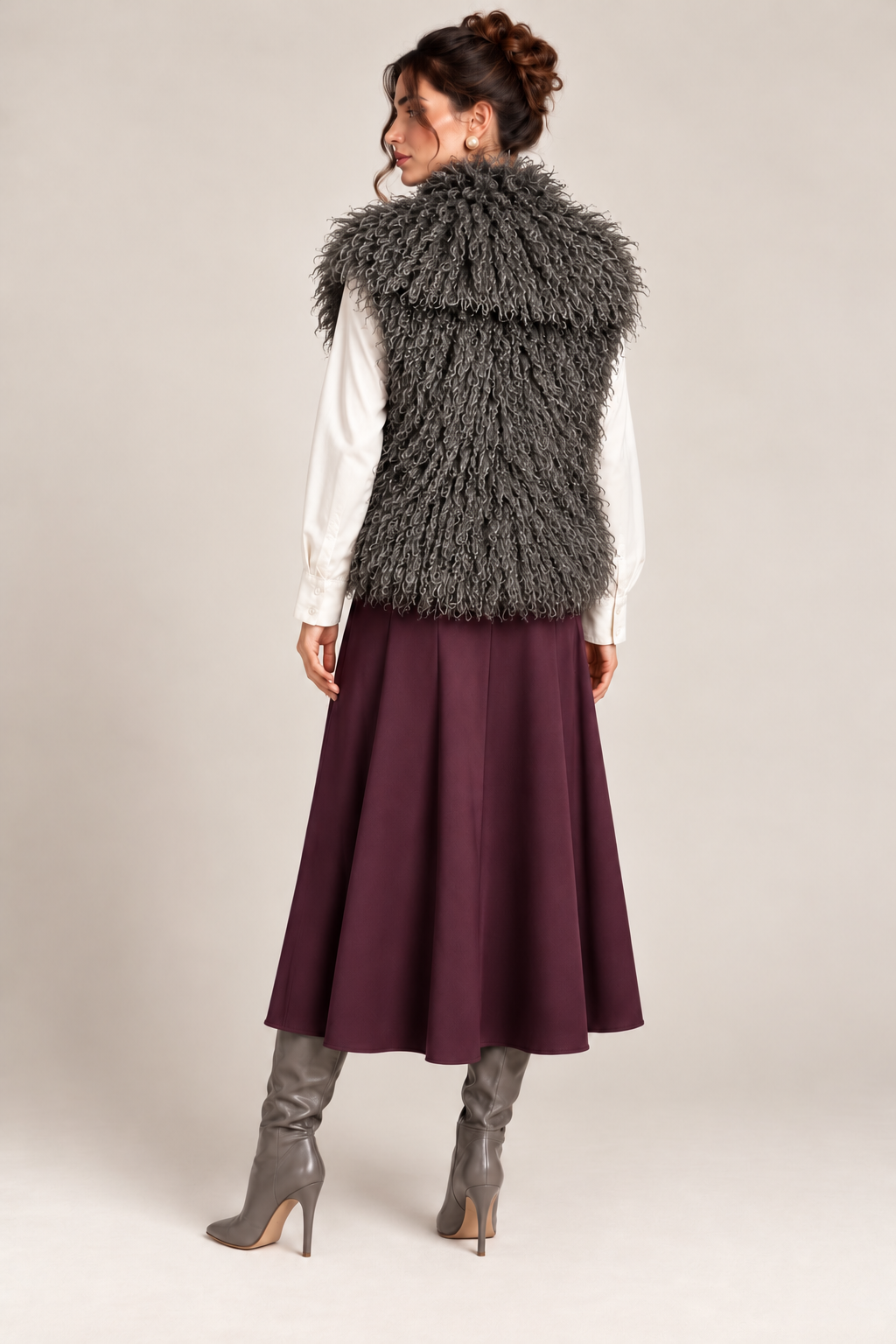 Load image into Gallery viewer, Ecru wool midi jacket with "Tree of Life" embroidery