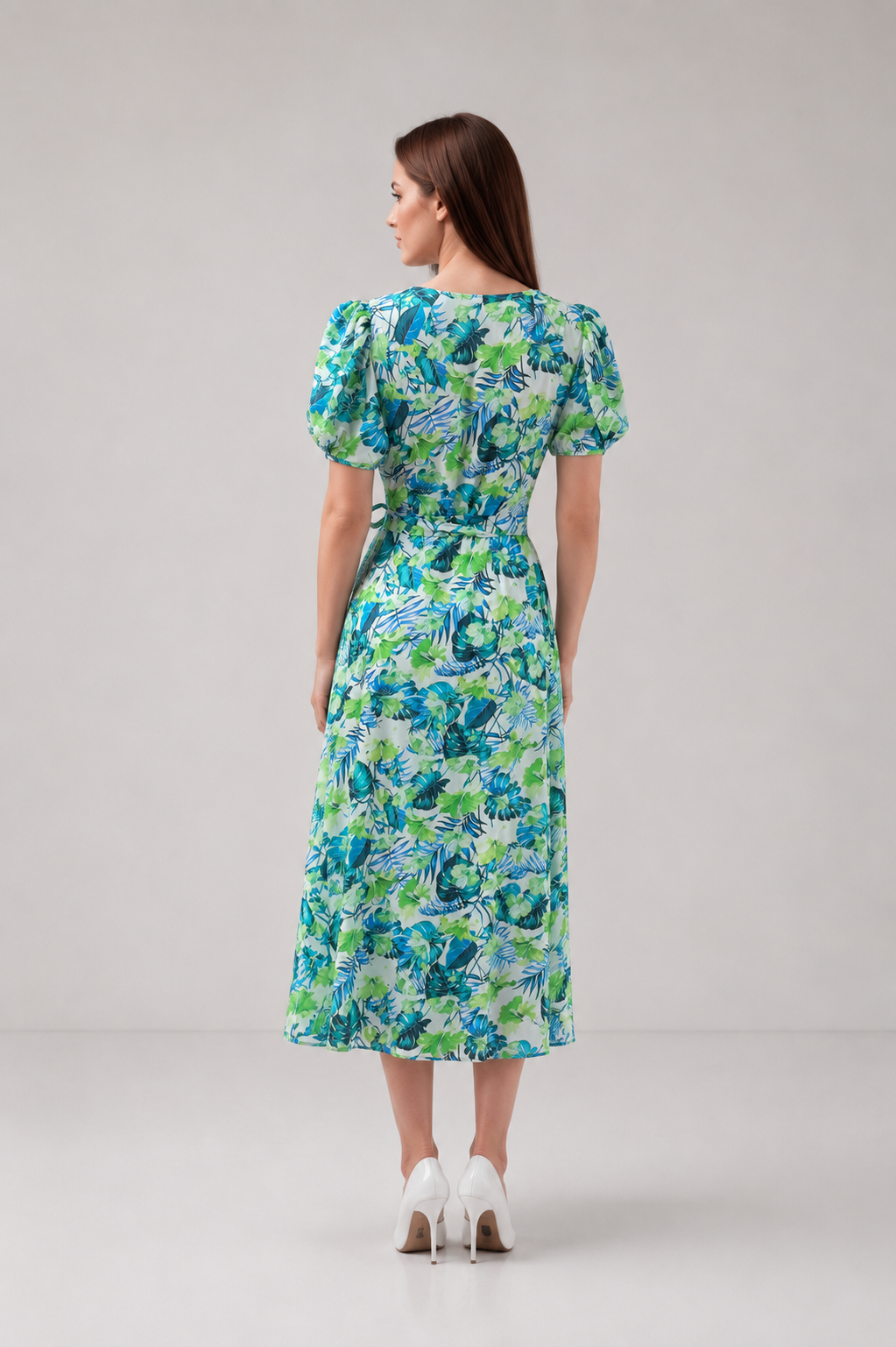 Incarca imaginea in galerie, Rochie midi petrecuta din vascoza