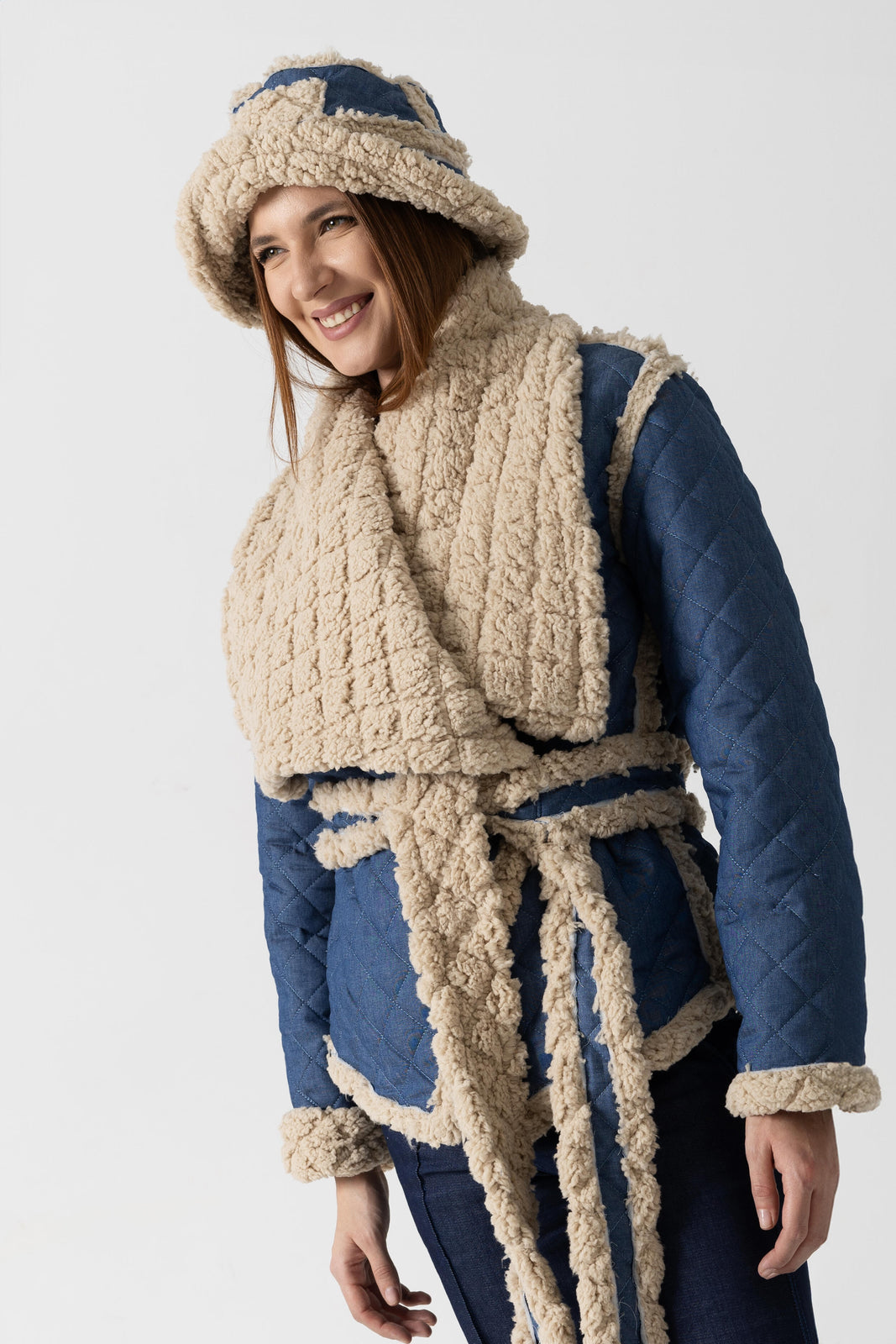 Load image into Gallery viewer, Short skirt woven in a warp