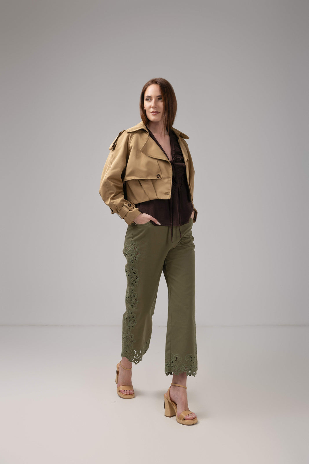 Load image into Gallery viewer, Short skirt woven in a warp