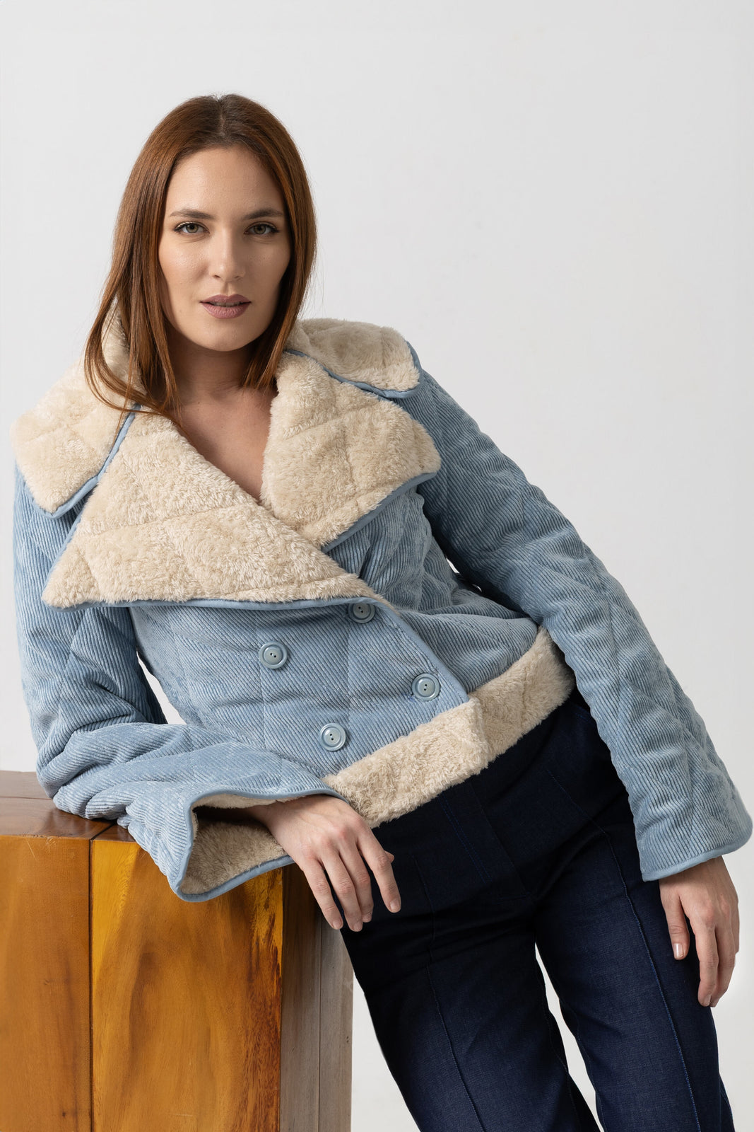 Load image into Gallery viewer, Short skirt woven in a warp