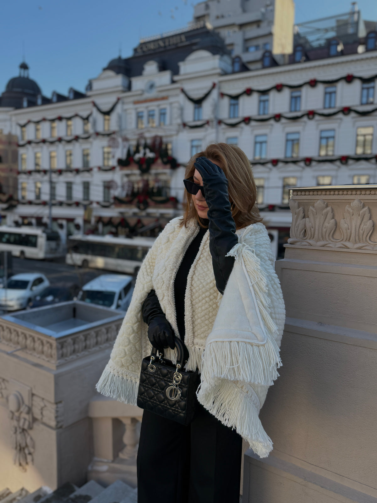 Incarca imaginea in galerie, Jachetă scurtă din lână