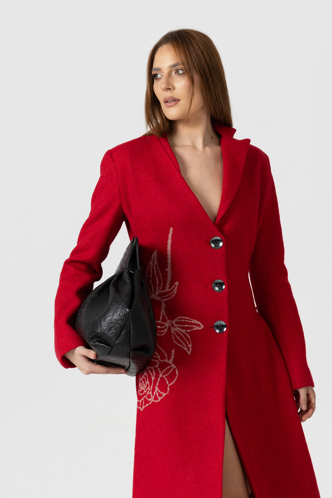 Incarca imaginea in galerie, Palton din lână roșie cu broderie trandafir argintiu