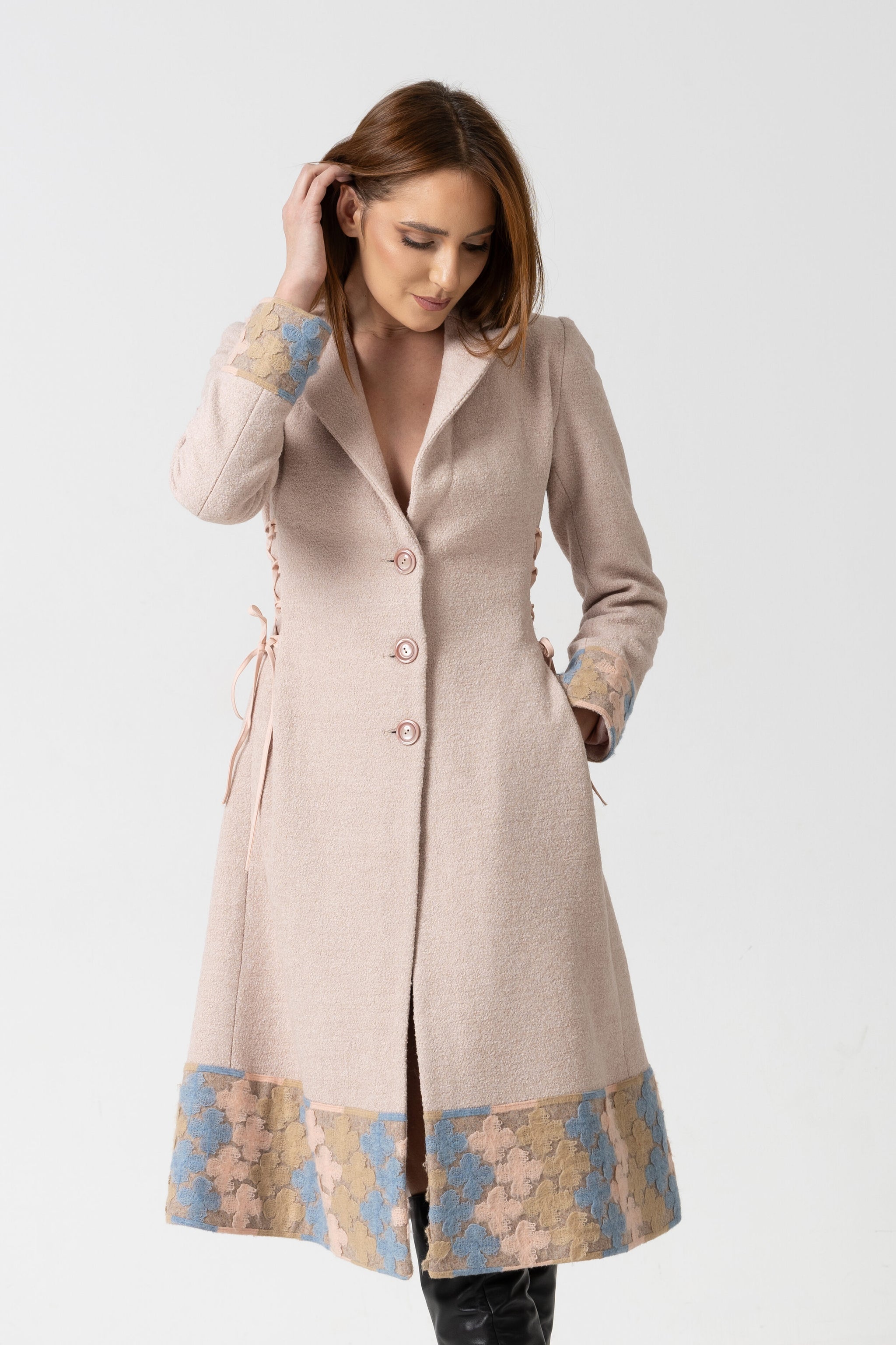Jackets, vests and coats. – IZABELA MANDOIU